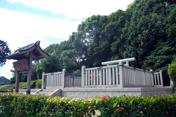 Yomei-tenno-ryo - Tomb of Emperor Yomei
